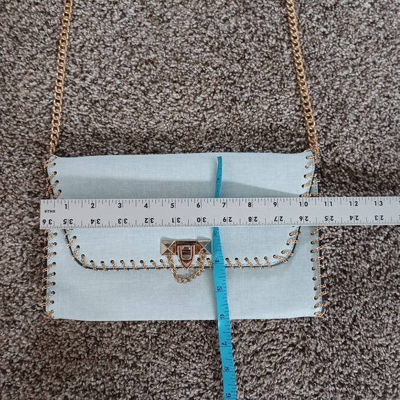 Urban Expressions Diane Chain Strap Crossbody Shoulder Bag - Picture 3 of 10
